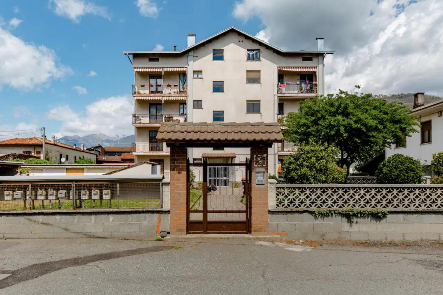 Bed and Breakfast Boho House Borgofranco d'Ivrea Zewnętrze zdjęcie